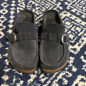 Navy Birkenstock Buckley clogs size 38